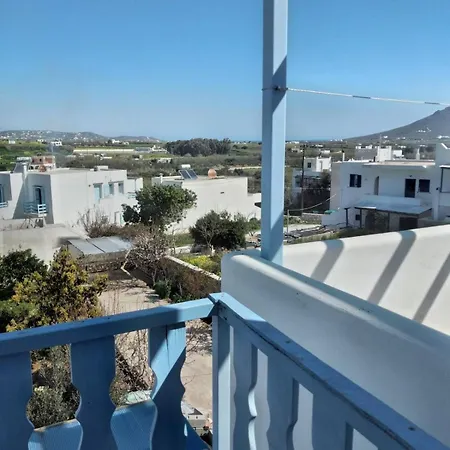 Holiday home Lia's